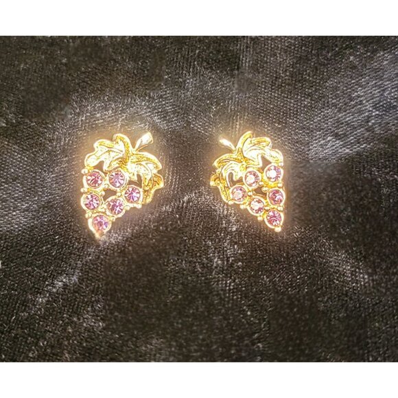 Vintage Avon Grape Cluster Rhinestone Earrings - Picture 5 of 14